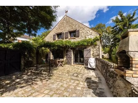 guyancourt les bouviers - maison xixème - 4 chambres - jardin et garage