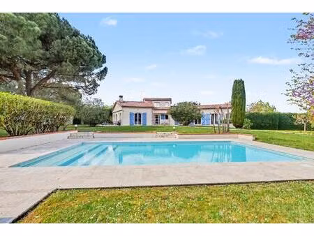 maison t6 - 180 m² - le fau