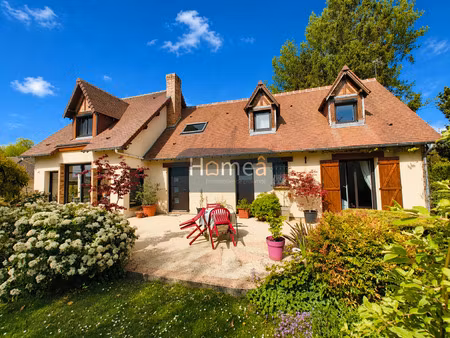 propriété de 170m2 avec 4/5 chambres sur sous sol complet