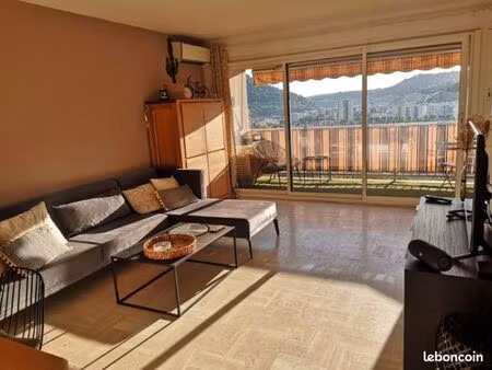 3/4 pièces avec parking