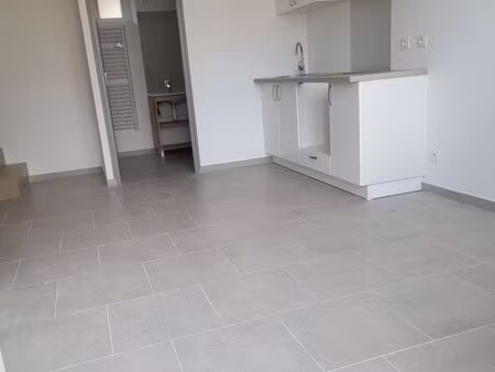 5 mns sortie a6 duplex meuble