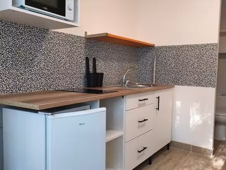 location chambre meublée de 14 m² à marseille 9è  idéal étudiant