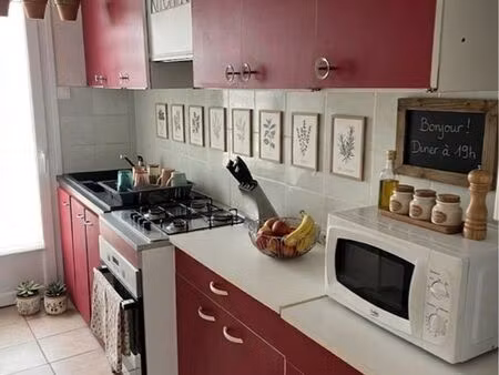 f3 bel appartement avec balcon