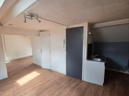 t1 bis centre ville de péronne