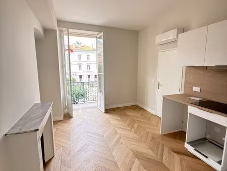 appartement 2 pièces 27 m²
