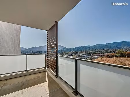 appartement 3 pièces 64 m²