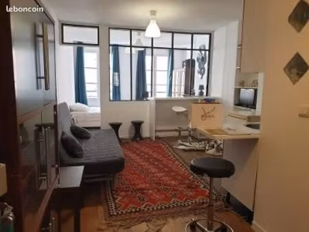 appartement 2 pièces  rue saint martin  75003 paris