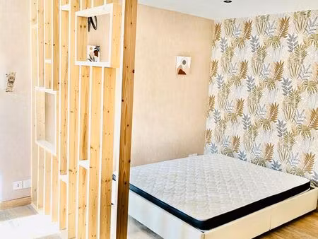 studio 17m² refait à neuf – proche fac – parking inclus