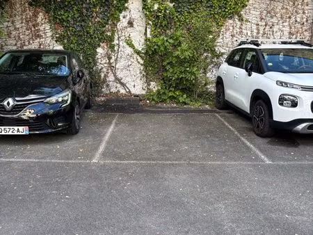 place de parking  gare  saint-jean  bordeaux