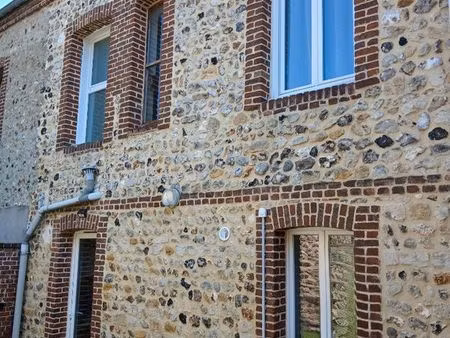 maison 6 pièces 104 m²