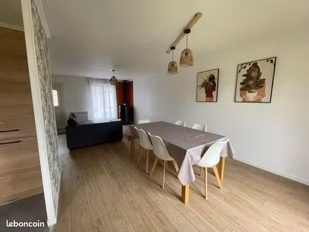 location maison de village avec jardin