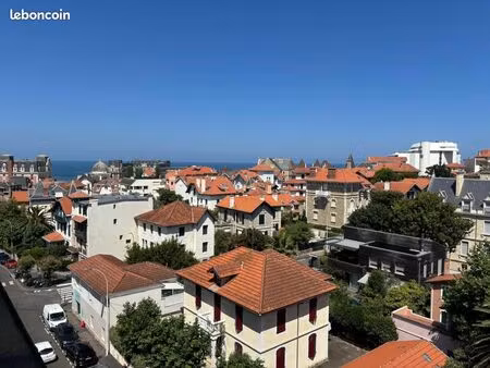 studio 1 pièce 28 m²