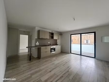 colmar rue de thann ravissant f2 normes pmr dans residence bbc en 1er etage avec balcon ca