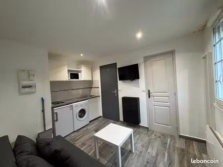 studio 1 pièce 19 m²