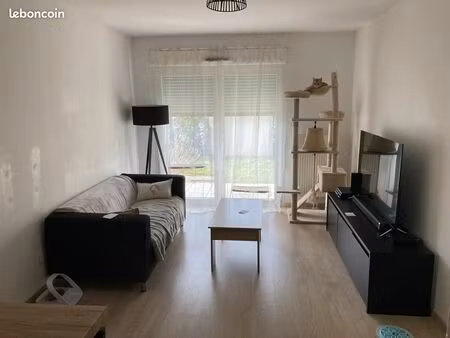 appartement t2 à fâches (59155)