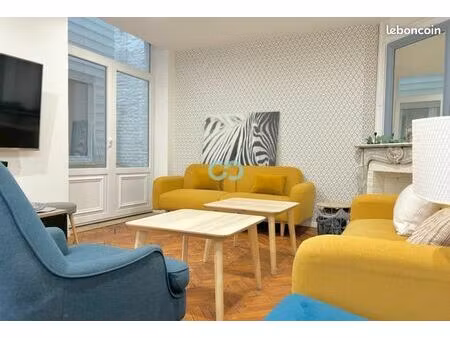 appartement 1 pièce 200 m²