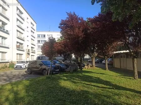 t3 très calme sur cour sud