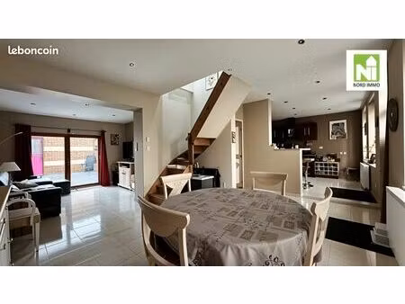 maison 2 pièces 70 m²