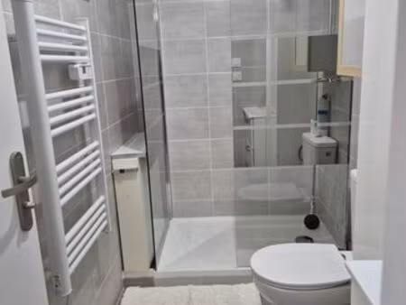 studio à louer pour 3 mois ( mai  juin  juillet)