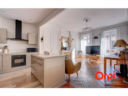 appartement lyon 6 120.77 m² t-4 à vendre  720 000 €