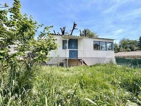 maison d’environ 70 m² sur terrain plat de 290 m²