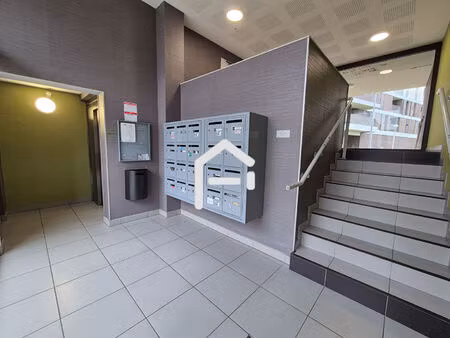 appartement 3 pièces à vendre à blagnac - dernier étage avec terrasse