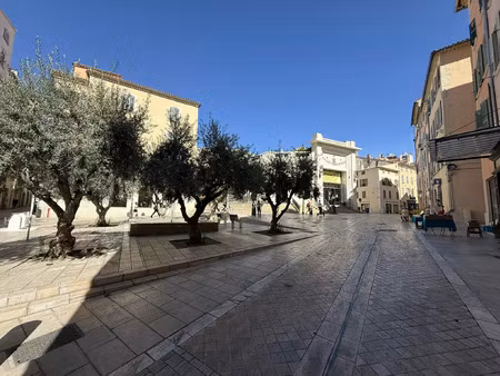 vente appartement 2 pièces 47 m² toulon (83000)