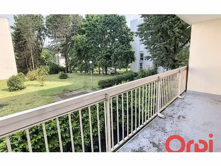 location appartement  60.6 m² t-3 à verrières-le-buisson  1 180 €