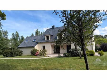 maison grandchamp des fontaines 7 pièce(s) 216.21 m2