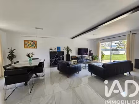 maison traditionnelle à la limouzinière (44310)