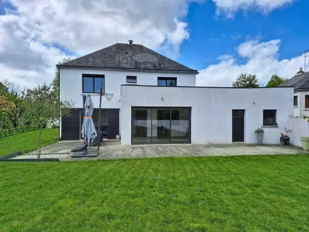 maison ploermel 6 pièce(s) 149 m2