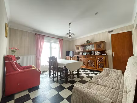 maison saint lyphard 5 pièce(s)