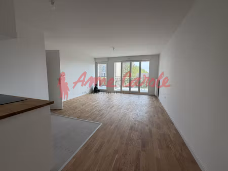 appartement 3 pieces 58 m2 residence standing a la fourchett