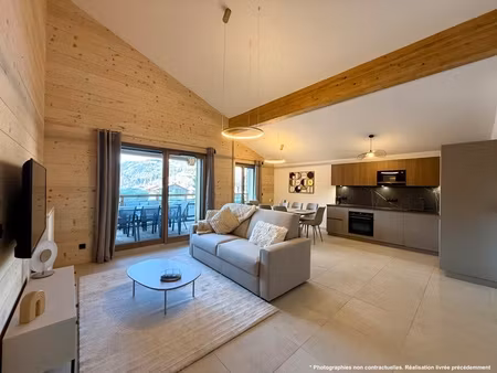 à vendre – superbe appartement t3 bis de 84.79 m² avec balcon au coeur du village de châte