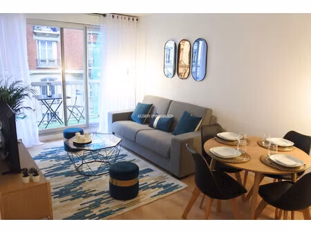 beau 2 pieces meuble rue rennequin metro pereire -bail société