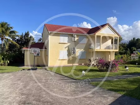 a louer 970 € / mois * appartement * 3 pièces * 97170 petit bourg *