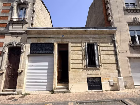 echoppe double à rénover