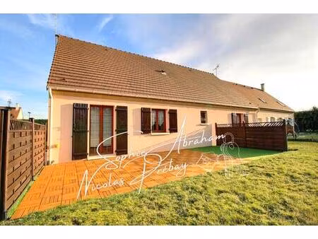 maison de plain-pied  4 chambres  garage et jardin