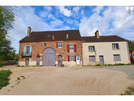 labergement-lès-seurre – propriété de caractère avec 2 hec