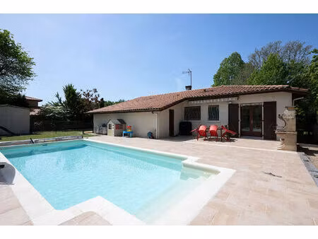 maison familiale en quartier idéal à mdm