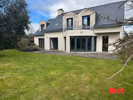 a vendre par blot immobilier vannes - quartier residentiel