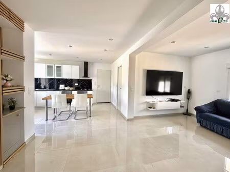 maison familiale rénovée de 153 m² – 6 pièces – terrain