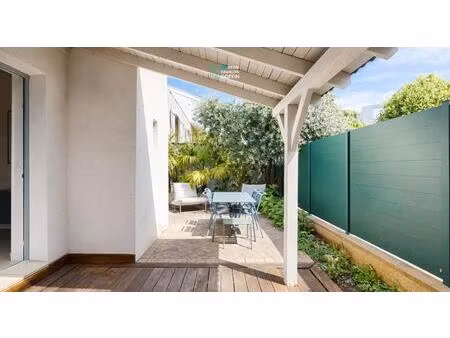 maison d'exception villeurbanne centre charme de l'ancie