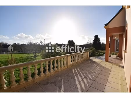 maison 7 pièces - 150 m²