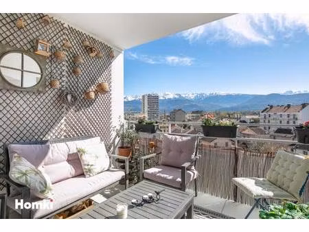 appartement t3 de 86 m2 à grenoble 38000  place du grésivaudan
