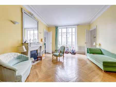 paris 06 - bon marché