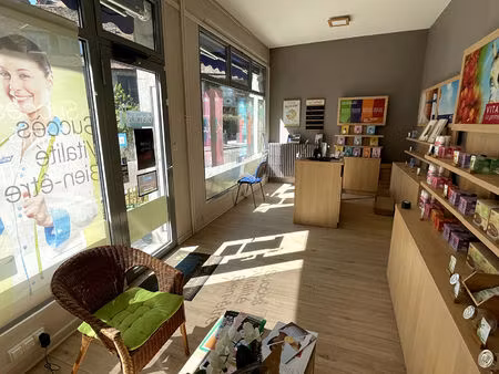 murs besancon 36 82 m2