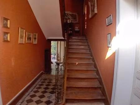 belle maison de ville a restaurer en hypercentre