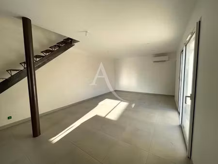 appartement t3 en duplex de 77m² à ségoufielle