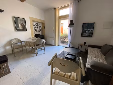 nimes quartier quai de la fontaine appartement duplex t2 meu